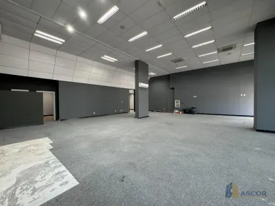 Ponto Comercial para alugar, 225m² no Estreito, Florianópolis