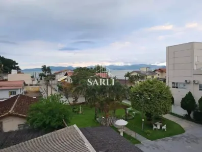 Casa com 3 Quartos à venda, 250m² no Barreiros, São José