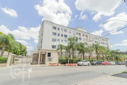 Apartamento com 2 Quartos à venda, 52m² no Jardim Itu, Porto Alegre