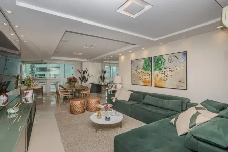 Apartamento com 3 Quartos à venda, 145m² no Centro, Balneário Camboriú