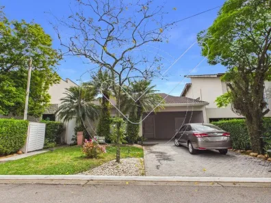 Casa de Condomínio com 3 Quartos à venda, 248m² no Alphaville, Santana de Parnaíba