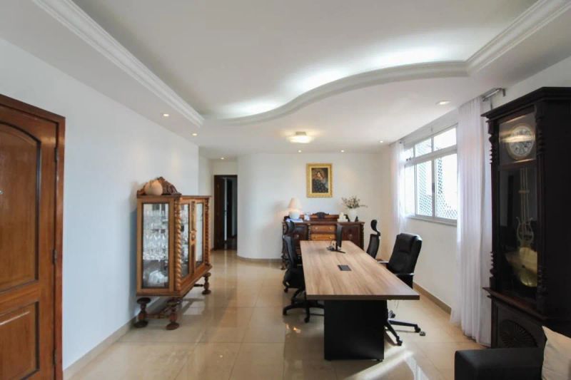 Apartamento com 4 quartos — Dona Clara, Belo Horizonte