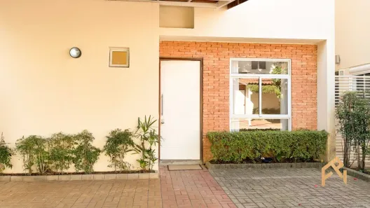 Casa de Condomínio com 3 Quartos à venda, 280m² no Jardim Marajoara, São Paulo