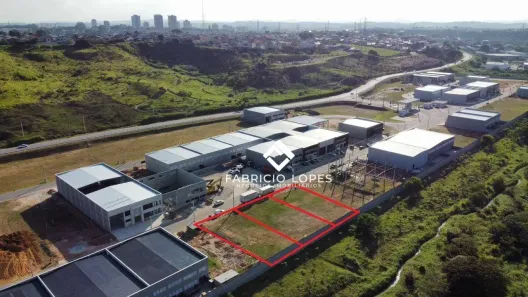 Lote/Terreno à venda, 630m² no Jardim Califórnia, Jacareí
