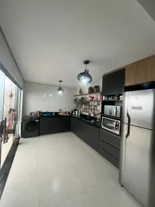 Casa de Condomínio com 3 Quartos à venda, 170m² no Valparaiso I - Etapa C, Valparaíso de Goiás