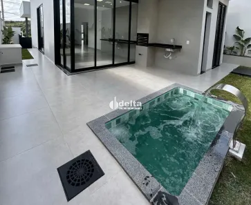 Casa de Condomínio com 3 Quartos à venda, 156m² no Granja Marileusa, Uberlândia