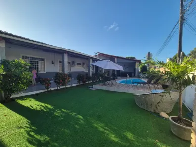 Casa com 3 Quartos à venda, 300m² no Candelária, Natal