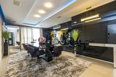 Cobertura com 3 Quartos à venda, 240m² no Batel, Curitiba