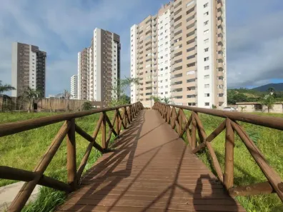 Apartamento com 2 Quartos para alugar, 60m² no Alto São Bento, Itapema