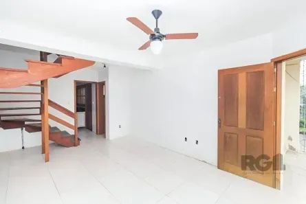 Casa com 3 Quartos à venda, 385m² no Jardim Itu, Porto Alegre