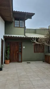 Casa com 1 Quarto para alugar, 50m² no Lagoa da Conceição, Florianópolis