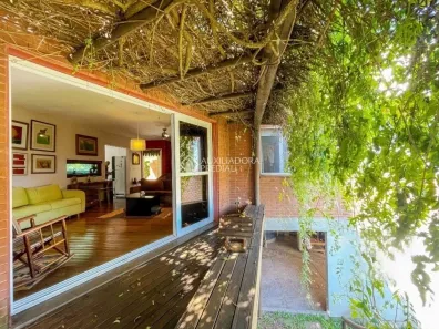 Sobrado com 3 Quartos à venda, 193m² no Teresópolis, Porto Alegre