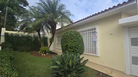 Casa com 3 Quartos à venda, 285m² no Jardim Londrina, São Paulo