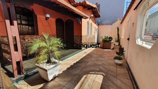 Casa com 5 Quartos à venda, 180m² no Eldorado, Contagem
