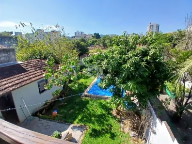 Casa com 3 Quartos à venda, 141m² no Menino Jesus, Santa Maria