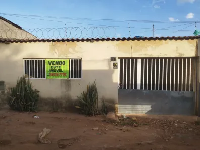 Casa com 3 Quartos à venda, 200m² no Ceilândia Sul, Brasília