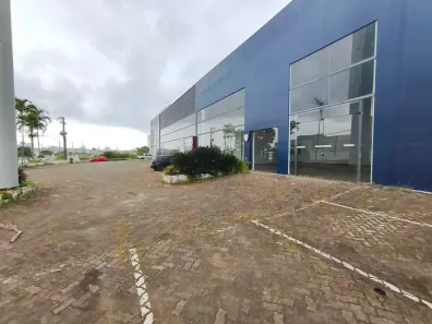 Galpão/Depósito/Armazém com 7 Quartos para alugar, 1500m² no Granja dos Cavaleiros, Macaé