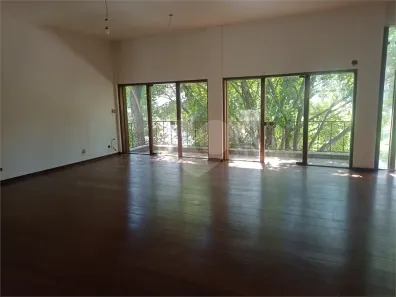 Sobrado com 5 Quartos à venda, 850m² no Cidade Jardim, São Paulo