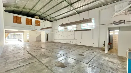 Galpão/Depósito/Armazém para alugar, 200m² no Jardim Netinho Prado, Jaú