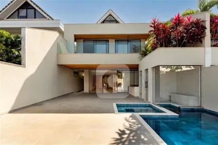 Casa de Condomínio com 5 Quartos à venda, 420m² no Barra da Tijuca, Rio de Janeiro