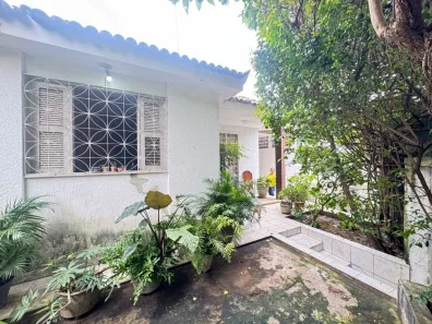 Casa com 4 Quartos à venda, 312m² no Tauape, Fortaleza