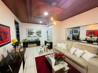Casa com 3 Quartos à venda, 250m² no Marambaia, Belém