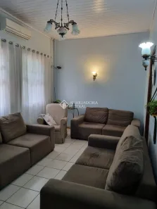 Casa com 3 Quartos à venda, 123m² no Jardim Lindóia, Porto Alegre