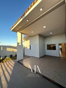 Casa com 3 Quartos para alugar, 133m² no Conjunto Residencial Monte Carlo, Dourados