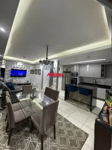 Sobrado com 3 Quartos à venda, 170m² no Jardim Nova Detroit, São José dos Campos