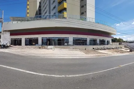 Ponto Comercial para alugar, 102m² no Primavera, Teresina