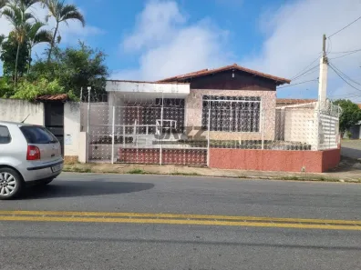 Casa com 3 Quartos à venda, 200m² no Monte Castelo, São José dos Campos