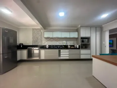 Casa com 4 Quartos à venda, 153m² no Jardim Satélite, São José dos Campos