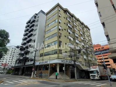 Sala Comercial para alugar, 31m² no Centro, Tubarão