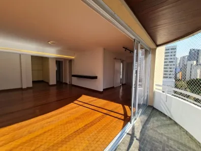 Apartamento com 2 Quartos para alugar, 160m² no Aclimação, São Paulo