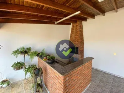 Casa com 3 Quartos à venda, 234m² no Vila Mamedina, Lençóis Paulista