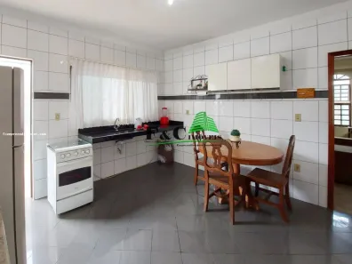 Casa com 2 Quartos à venda, 126m² no Jardim Adélia Cavicchia Grotta, Limeira
