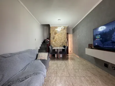 Sobrado com 2 Quartos à venda, 68m² no Parque Casa de Pedra, São Paulo