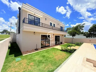 Casa de Condomínio com 6 Quartos à venda, 261m² no Terras de Santa Cristina XIII Setor Iate, Paranapanema