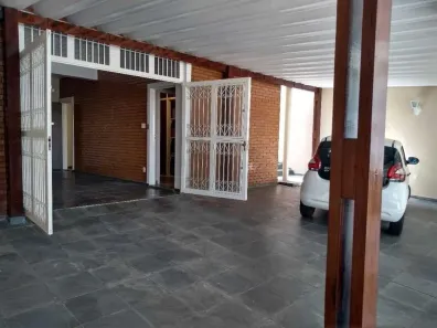 Casa com 3 Quartos à venda, 220m² no Vila Industrial, Campinas
