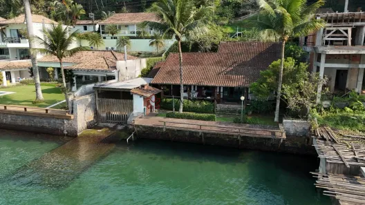 Casa com 2 Quartos à venda, 197m² no Camorim, Angra dos Reis