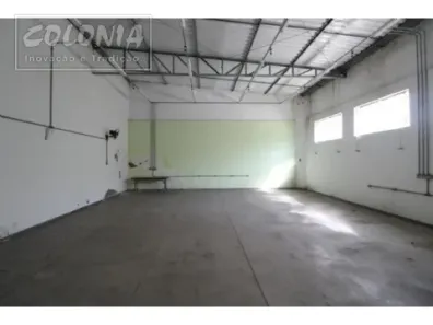 Sobrado com 6 Quartos para alugar, 532m² no Vila Pires, Santo André