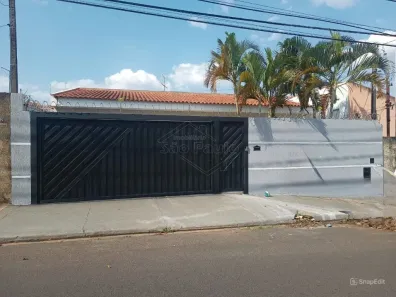 Casa com 3 Quartos à venda, 263m² no Jardim Santa Clara (Vila Xavier), Araraquara