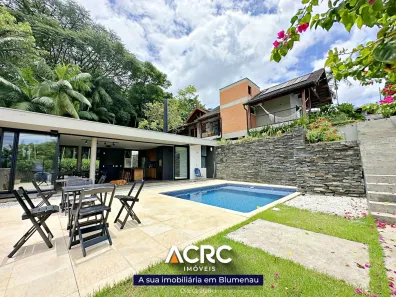 Casa com 3 Quartos à venda, 262m² no Badenfurt, Blumenau