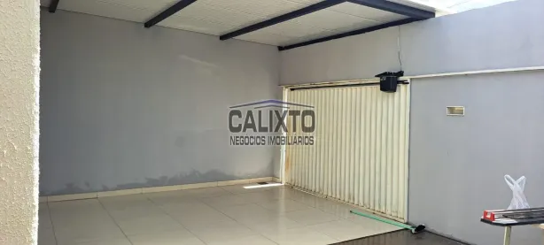 Casa com 2 Quartos à venda, 43m² no Loteamento Monte Hebron, Uberlândia