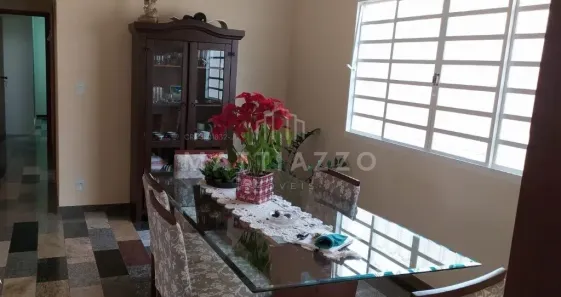 Casa com 3 Quartos à venda, 153m² no Vila Independência, Limeira