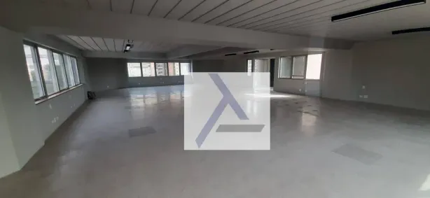 Sala Comercial para venda ou aluguel, 190m² no Cidade Monções, São Paulo