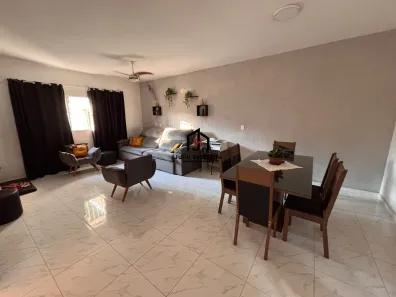 Casa com 4 Quartos à venda, 176m² no Jardim das Monções, Taubaté