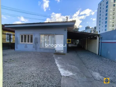 Lote/Terreno à venda, 432m² no Trindade, Florianópolis