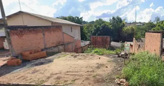 Lote/Terreno à venda, 200m² no Jardim Barcelona, Londrina