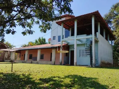 Fazenda/Sítio com 3 Quartos à venda, 91m² no Ortizes, Piedade
